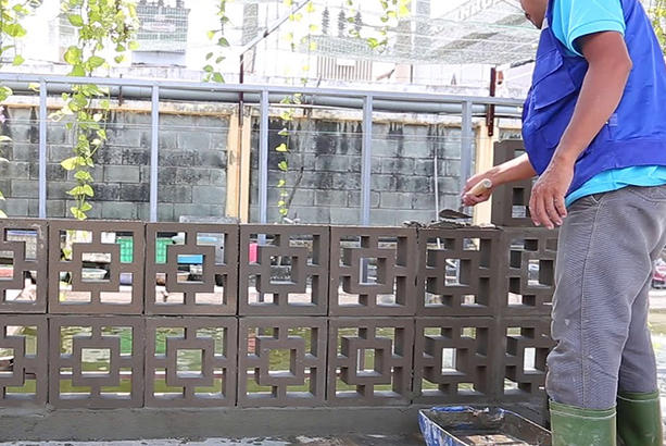 Xây gạch bông gió