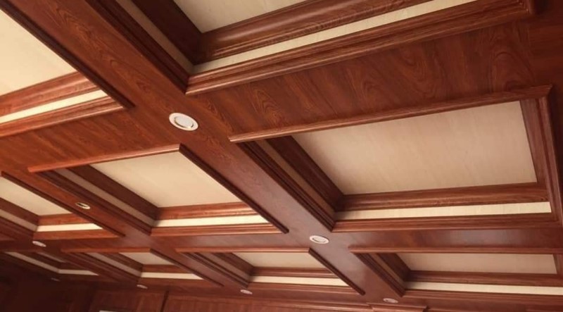Trần nhựa vân gỗ tại Huế